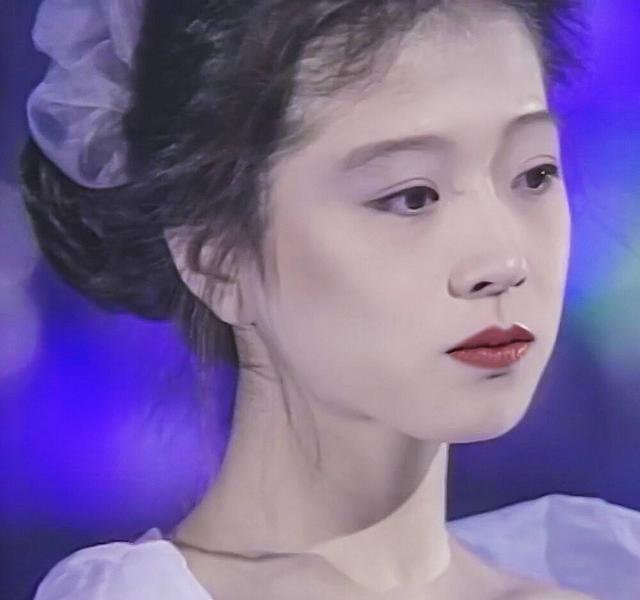 她曾是「盛世歌姬」中森明菜，徐克筆下完美小倩，卻毀在渣男手中- 人人焦點